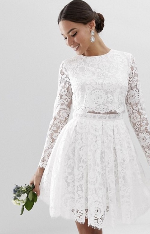 مدل لباس مجلسی کوتاه شیک 2021 گیپور سفید دو تکه