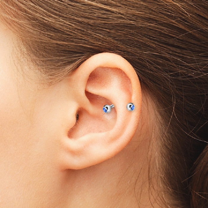 پیرسینگ گوش پیرسینگ گوش آنتیهلیکس یا اسناگ (Snug Piercing)