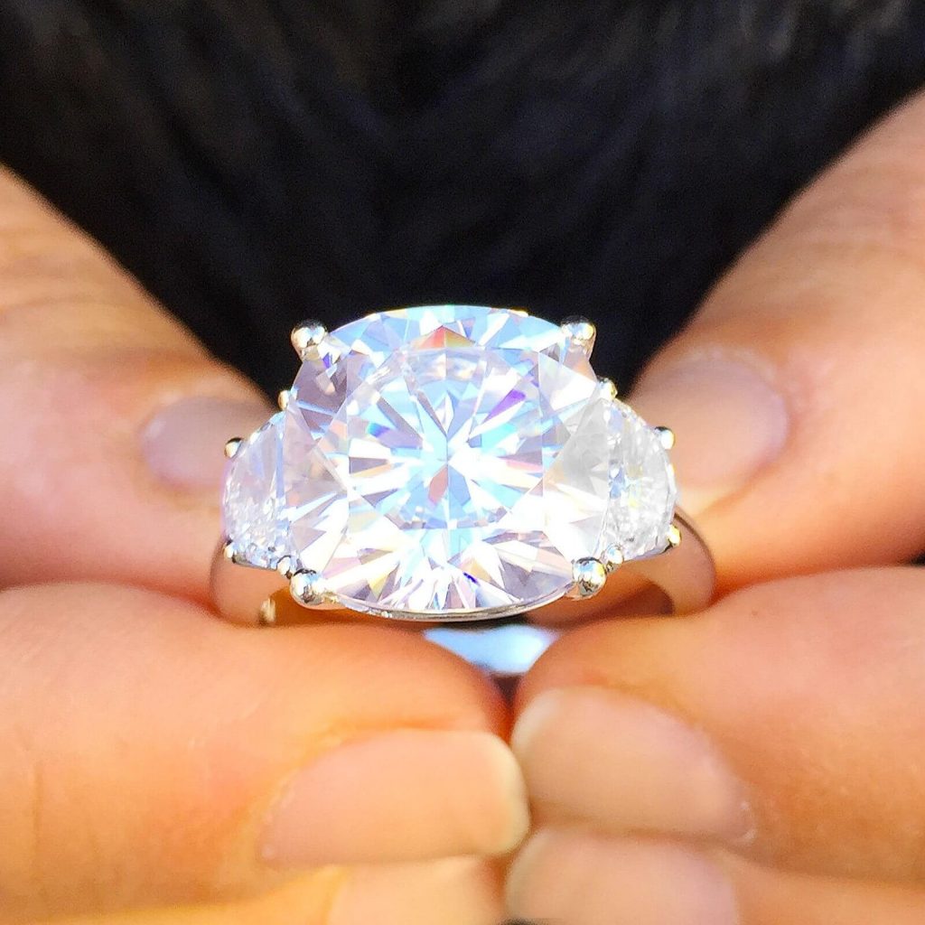 تراش برلیان نیم‌‌ماه یا هلالی