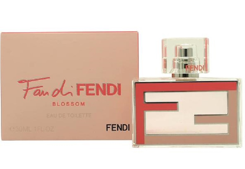 بهترین عطرهای زنانه فندی Fan di Fendi Blossom