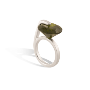 انگشتر نقره الماس سبز