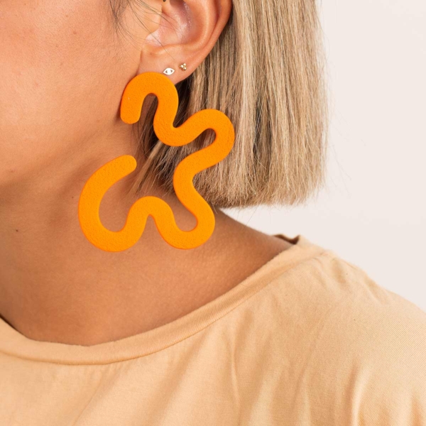 گوشواره پلیمری Lotus نارنجی