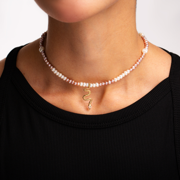 گردنبند طلا مروارید و آویز مار