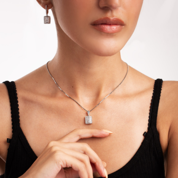 گردنبند نقره پرسام