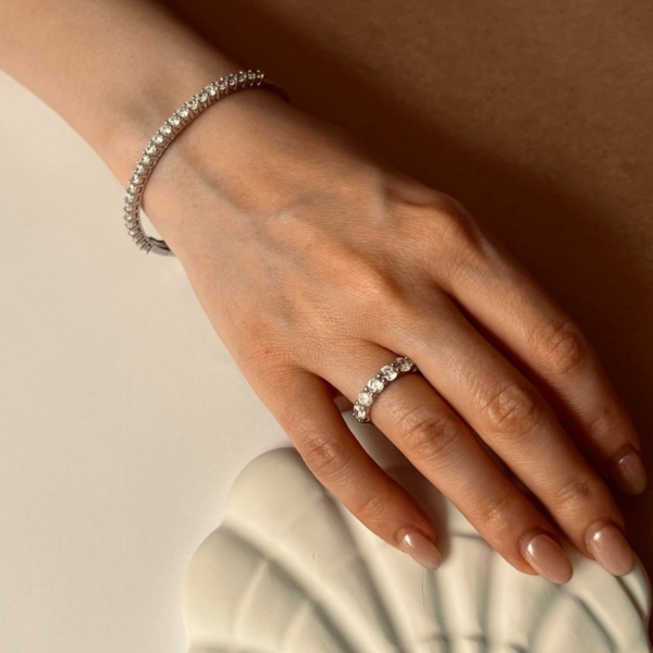 بنگل نقره تنیسی