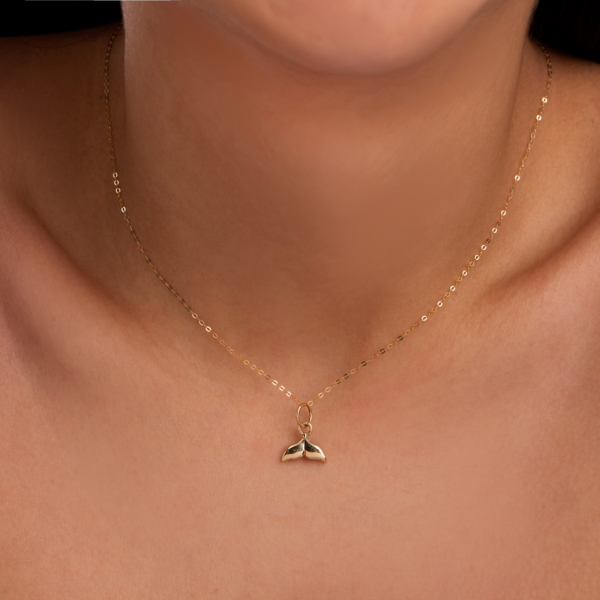 آویز طلا دم وال