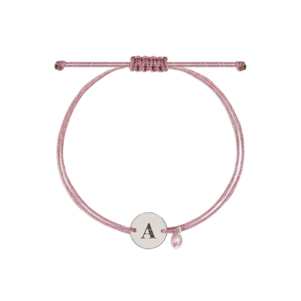 دستبند نقره و نخ حرف انگلیسی و نگین آویز