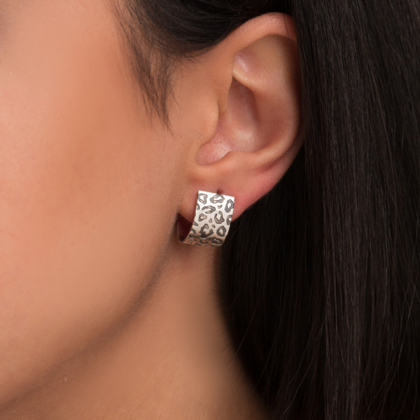 گوشواره نقره زنانه میخی پلنگی