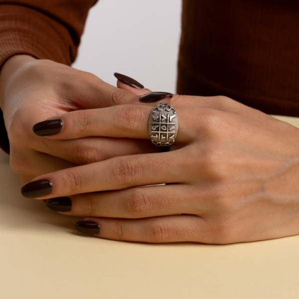 انگشتر برنج هکاته (الهه جادو)