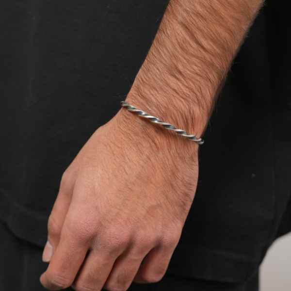 بنگل نقره مردانه اسپیرال