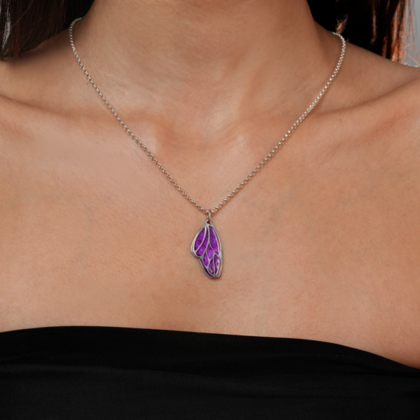 آویز نقره پروانه ای مینا بنفش