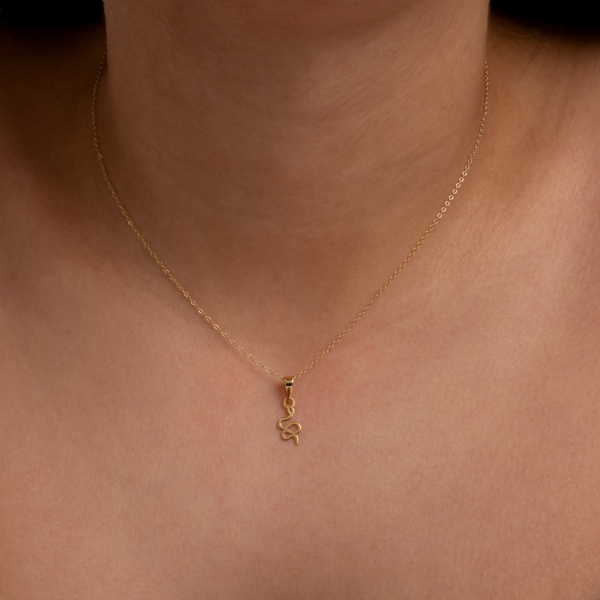 آویز طلا مار