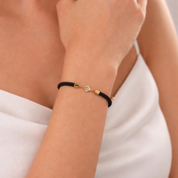 دستبند ونکلیف تمام طلا مشکی