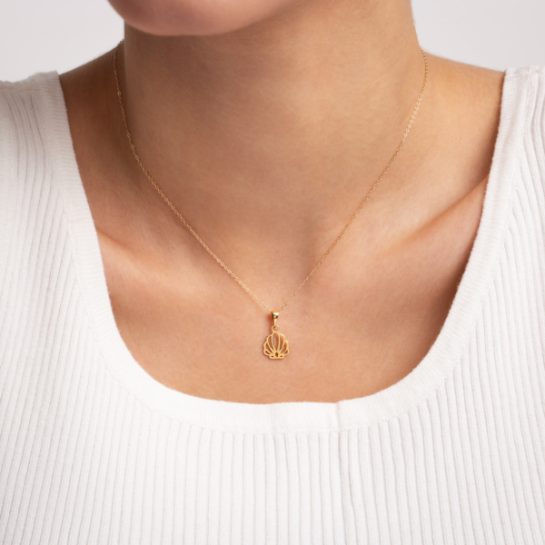 آویز طلا صدف