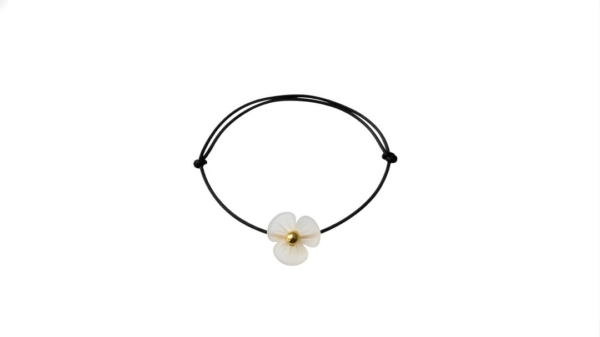 دستبند گل رز صدفی و گوی مشکی