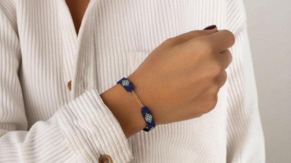 دستبند طلا کارتیه و چشم نظر میوکی