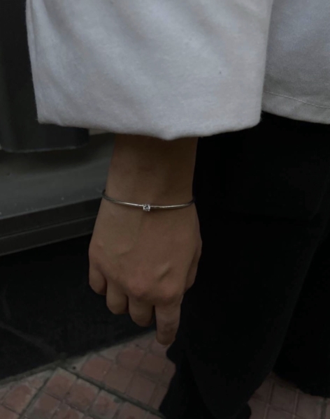 بنگل نقره تک نگین