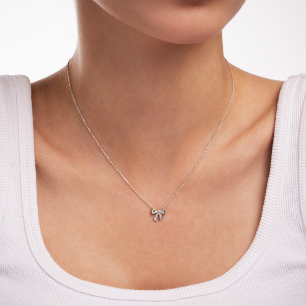 گردنبند نقره پاپیون سیندرلا