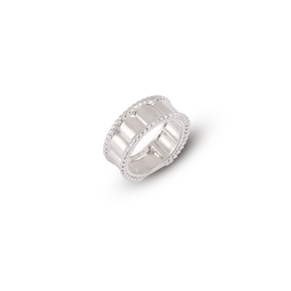 انگشتر نقره square زنانه