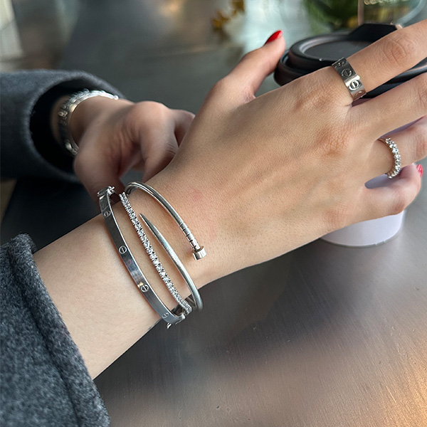 دستبند نقره تنیسی