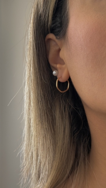 گوشواره طلا حلقه ای هندسی